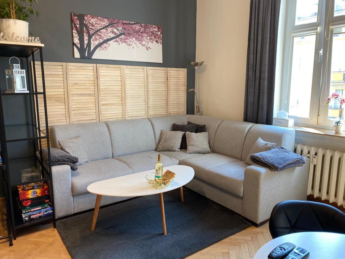 Apartament Przy Plazy W Centrum Gdyni - Prywatny Parking! Gdynia Exterior photo